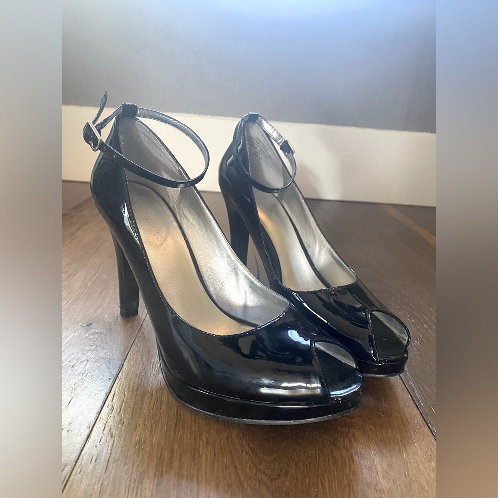 Nine West 4” Patent Leather Peep Toe Ankle Strap Platform Heels 6.5